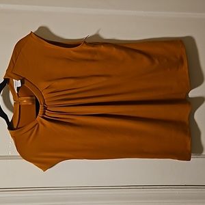 💖5/15.00 BLACK  FRIDAY  SALE  Liz Claiborne Shell Blouse💖